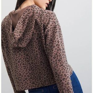 Leopard Cropped Hoodie NICE! Has been worn but still has a lot of life left.